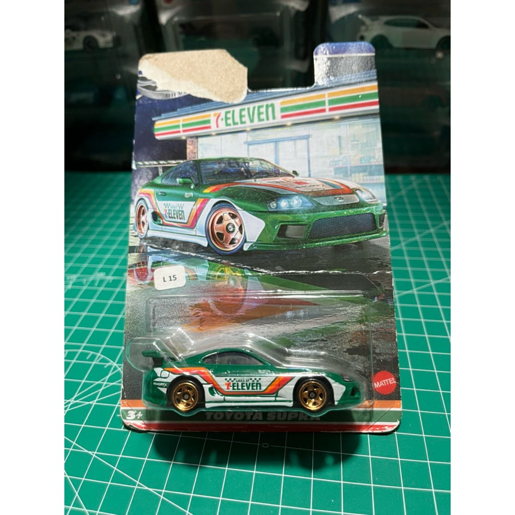 hot wheels toyota supra 7-eleven