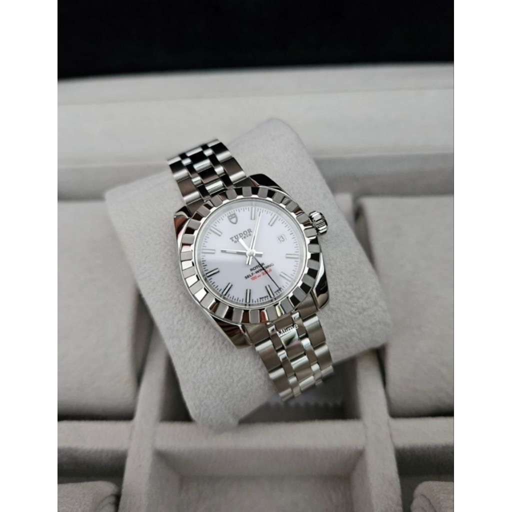 TUDOR CLASSIC LADIES AUTOMATIC WHITE DIAL 28MM ORIGINAL