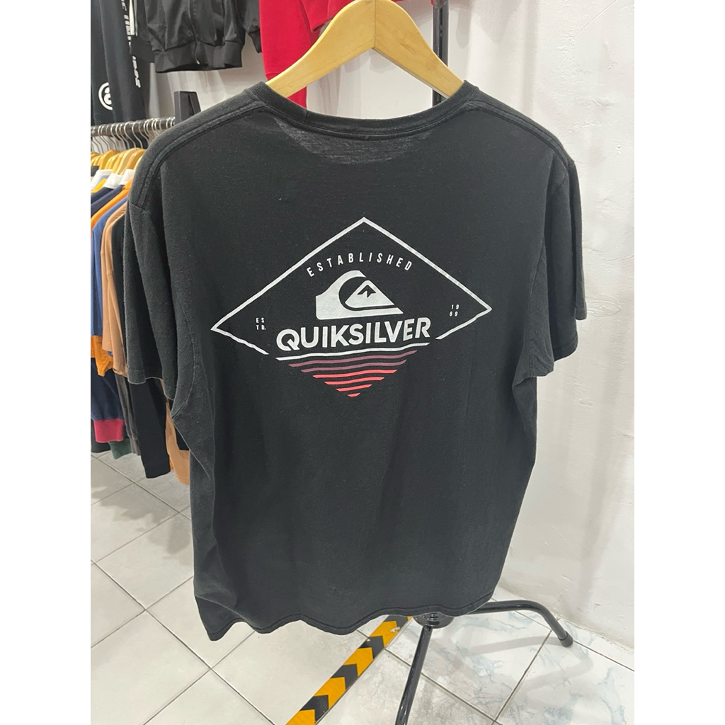 quiksilver tshirt