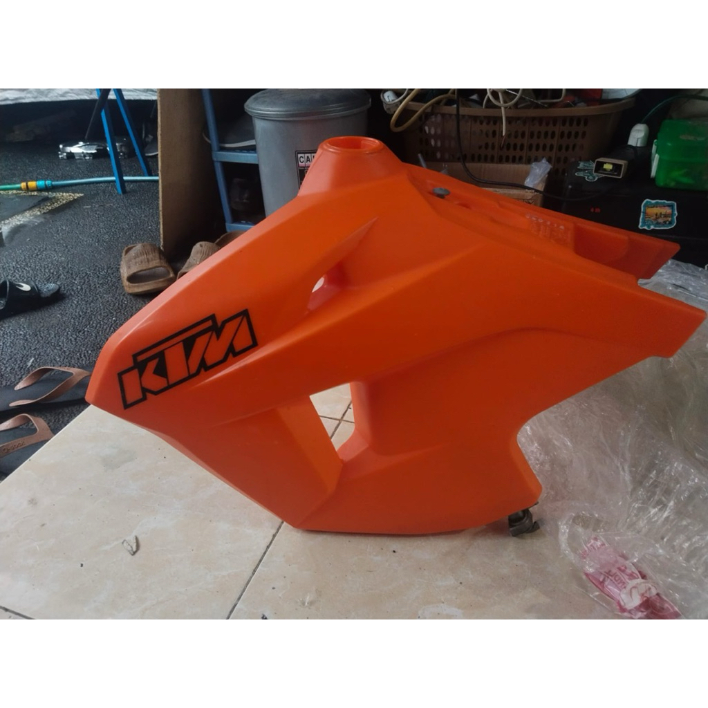 Tanki KTM Original Parts 551.07.918.000. Made In Germany untk enduro/dakar langka/rare item. KTM 201