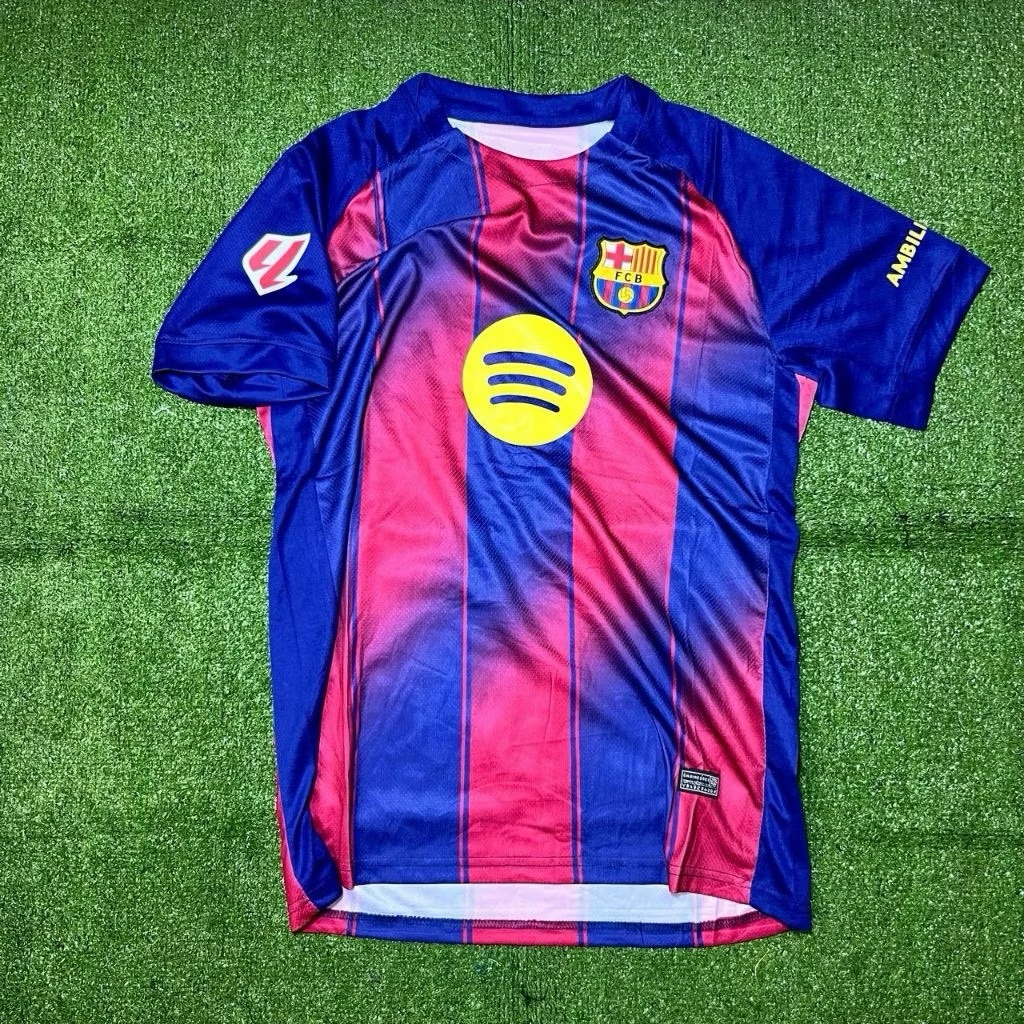Jersey FC Barcelona home 2025 2026, Baju Bola Terbaru Grade Original