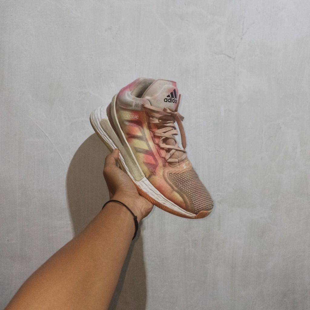 sepatu basket second adidas d rose 11 size 44