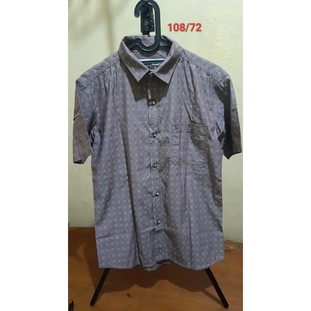 Kemeja Pria Branded Preloved