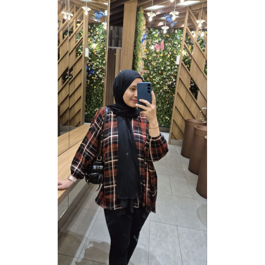 Blouse kemeja wanita bahan rayon motif kotak merah maroon hitam
