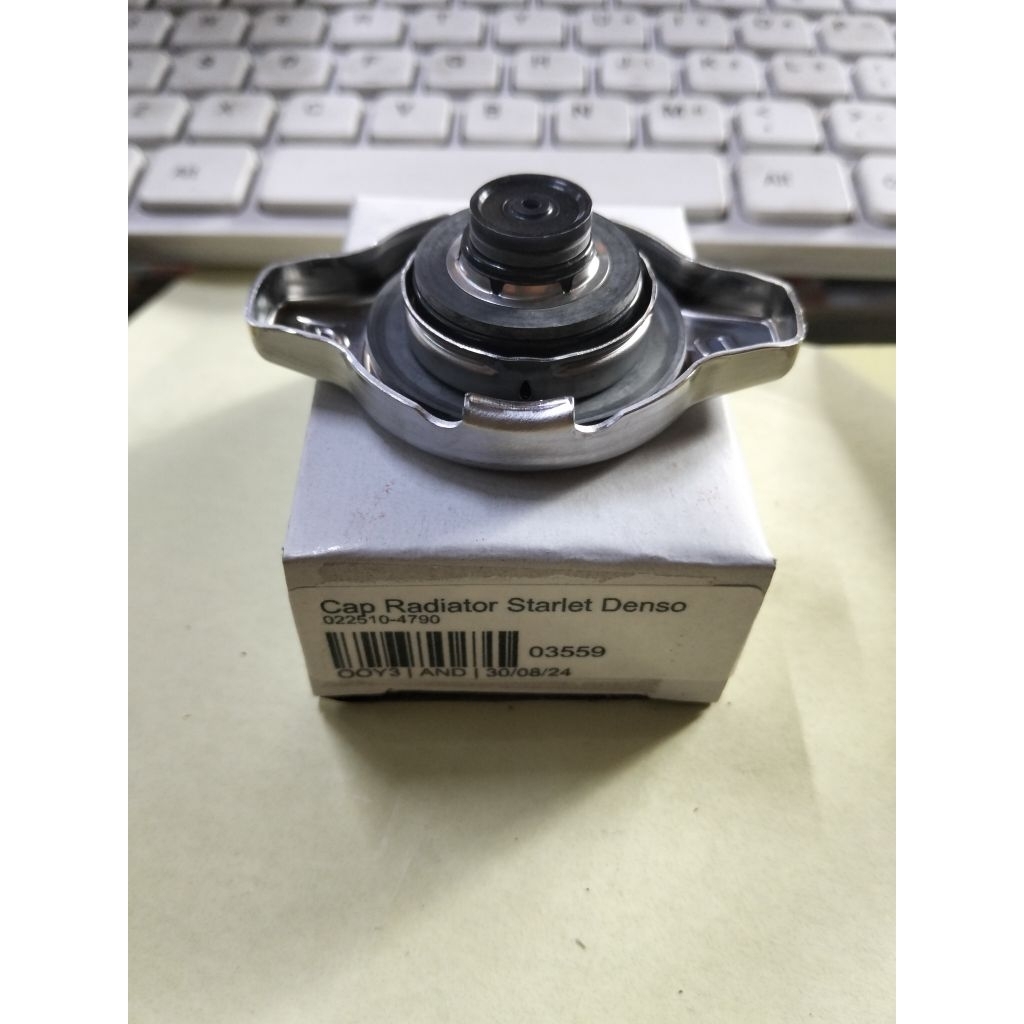 tutup radiator Toyota Starlet great Corolla Denso 022510-4792