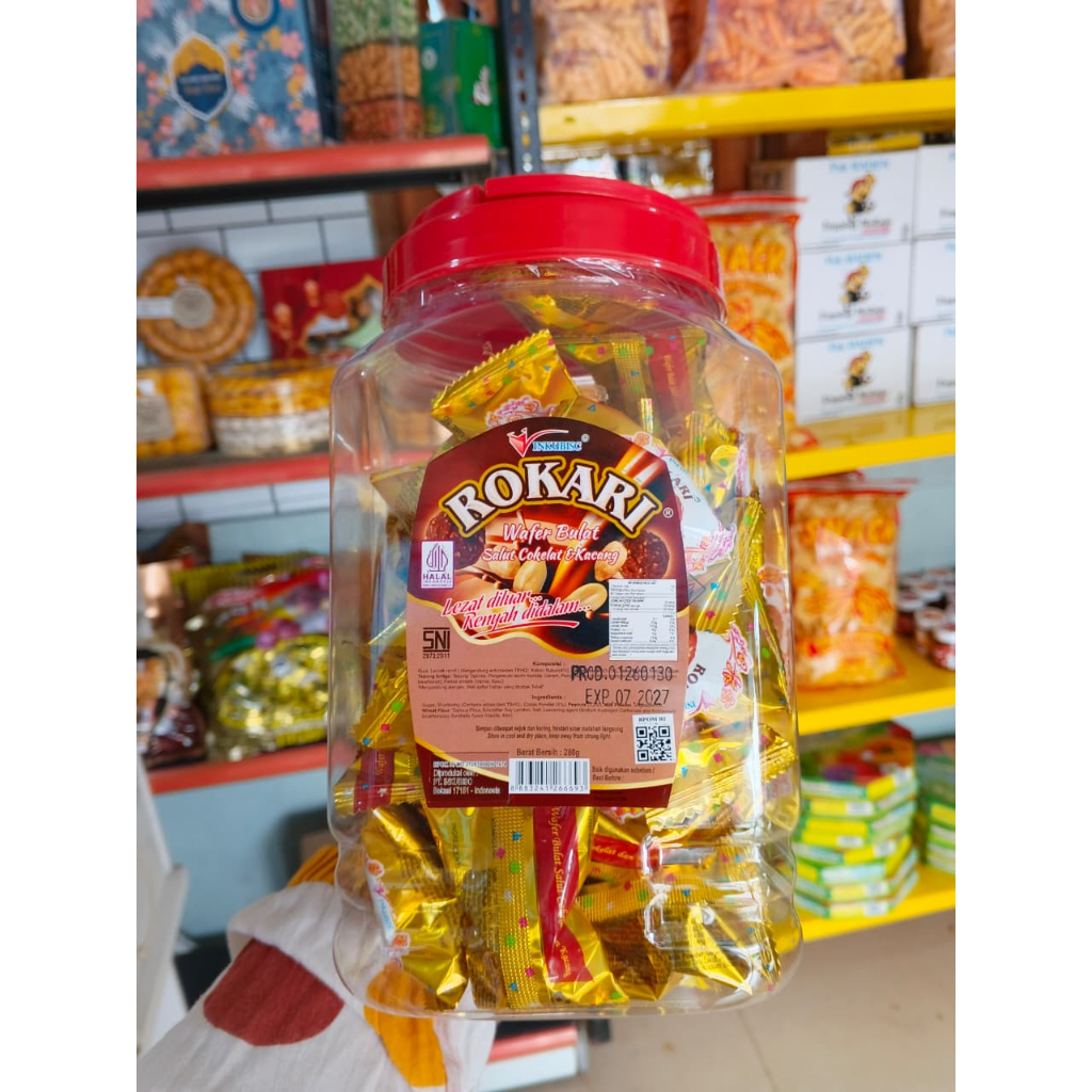 Rokari Toples Wafer Bola Cokelat Renyah Lezat