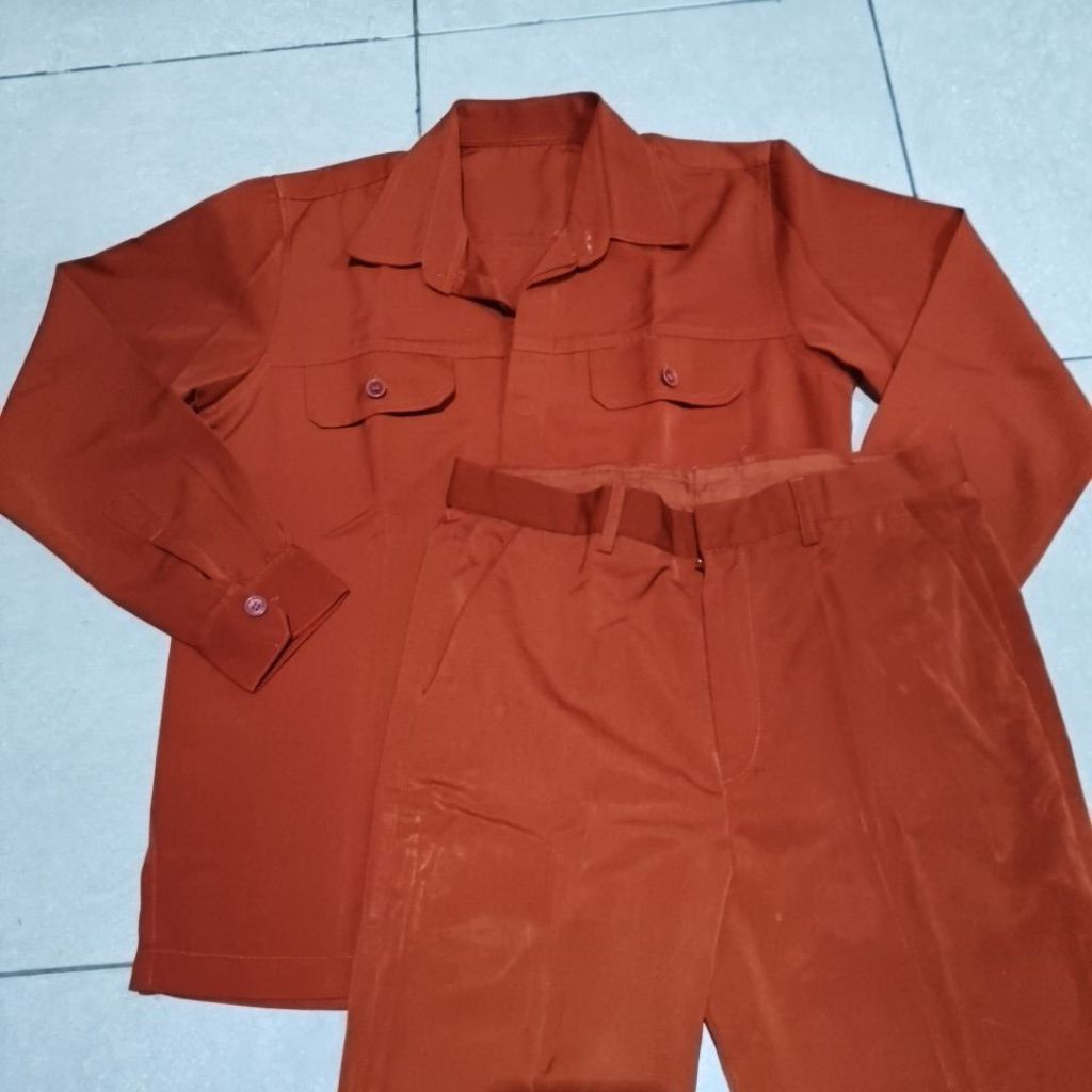 Seragam PNS laki-laki lengan panjang setelan kerja preloved