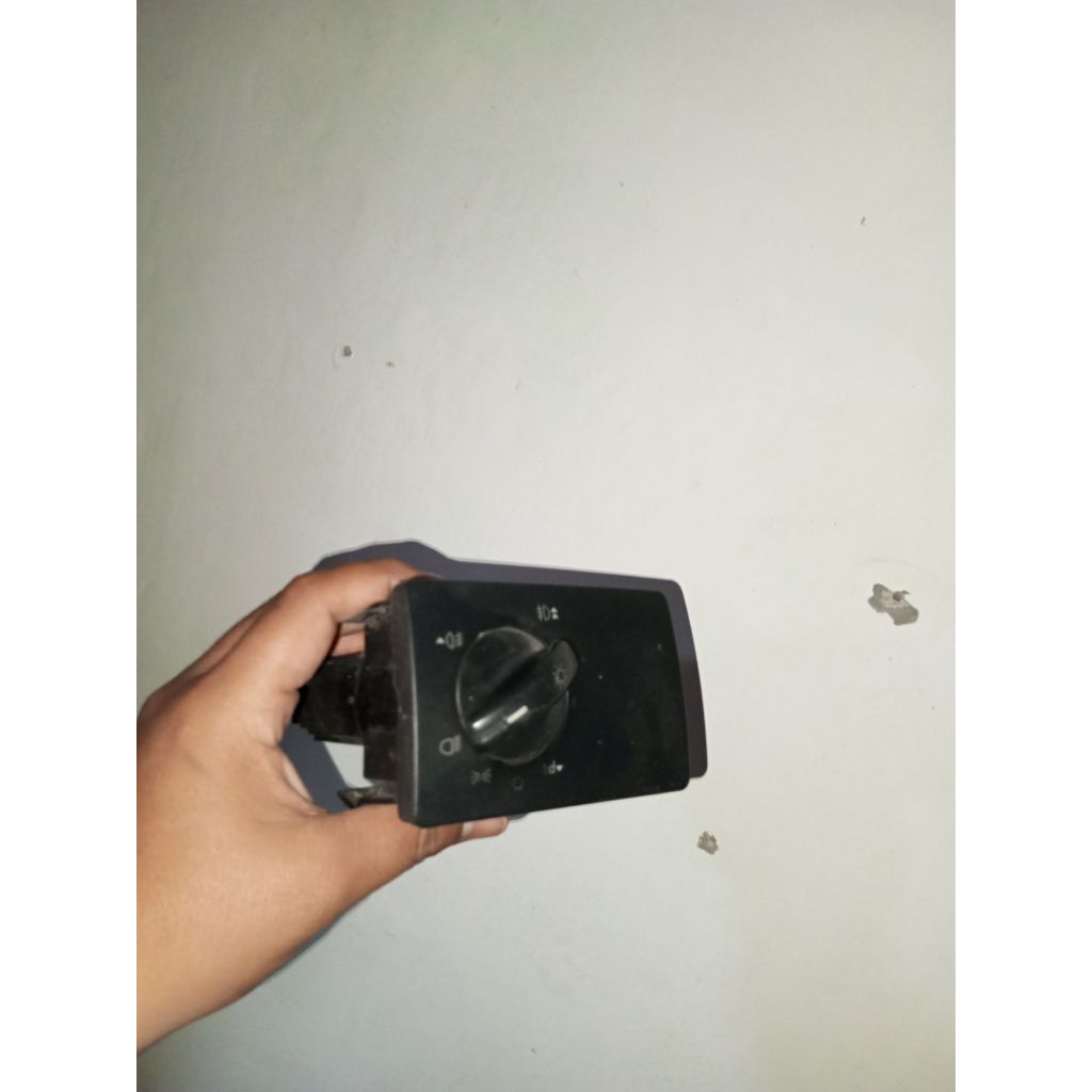 Saklar / Switch Lampu Ford Focus Original