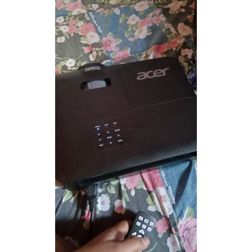proyektor Acer