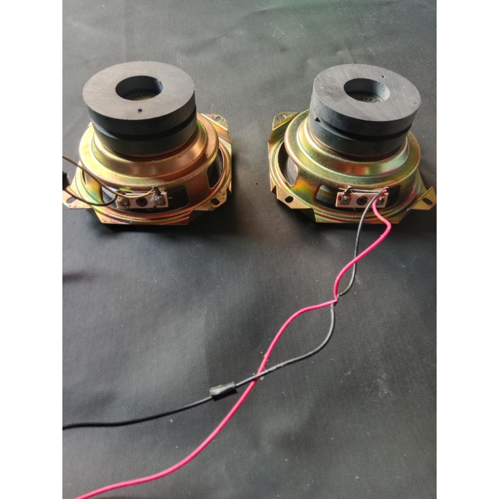 SECOND----Speaker Polytron 4 inch Double Magnet, Sepasang