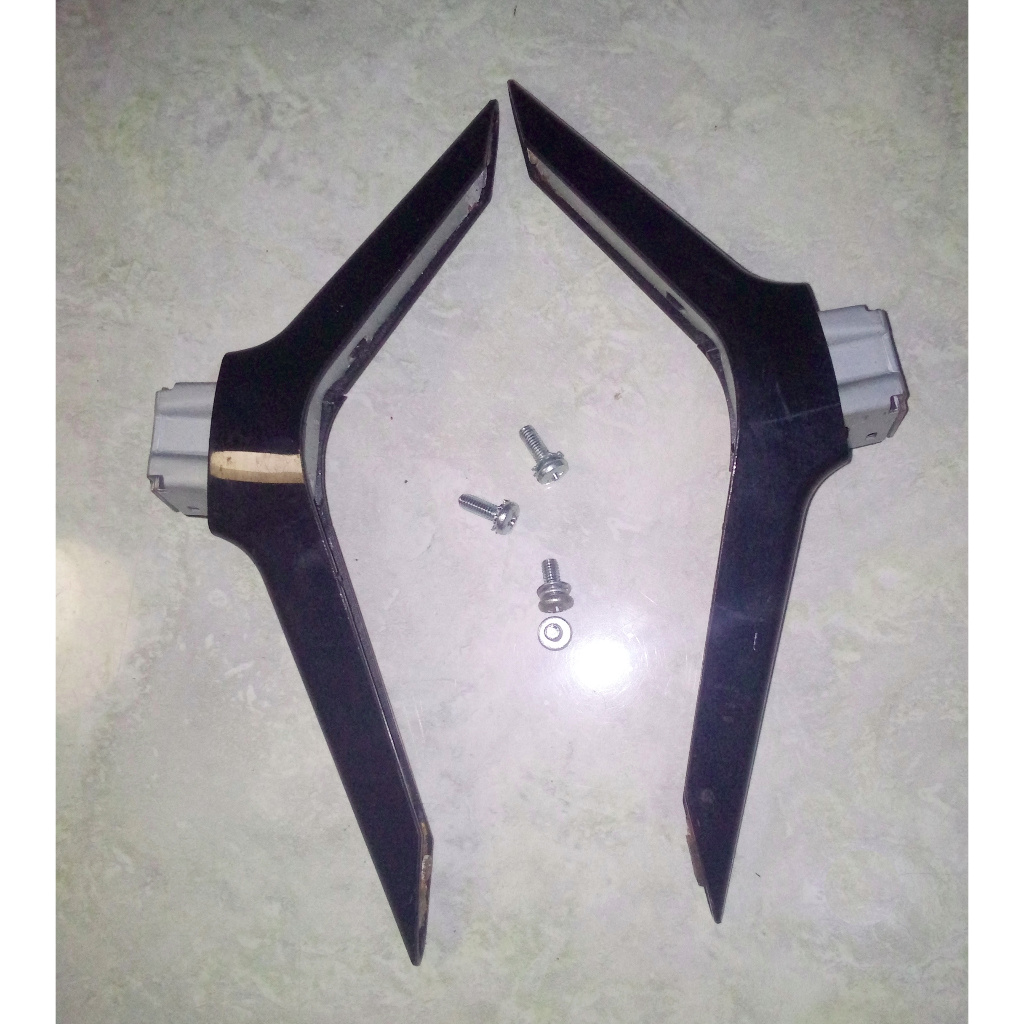 Kaki Atau Stand TV LED Sharp 2T-C32BB1I-TB