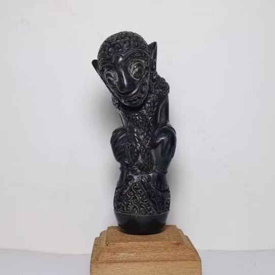 Deder keris buto bajang