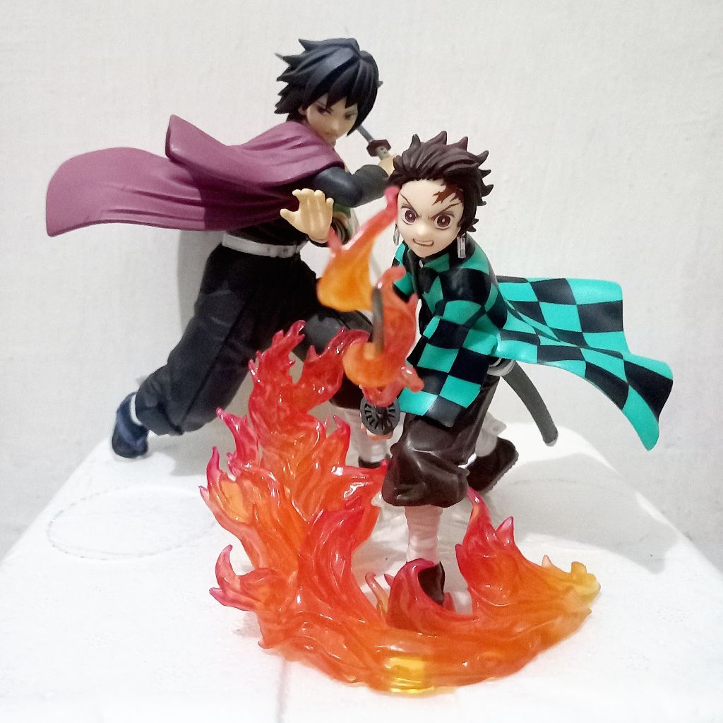 ( set 2 Figure ) Ichiban kuji Giyu & Tanjiro v1 Demon slayer original Bandai/SEGA