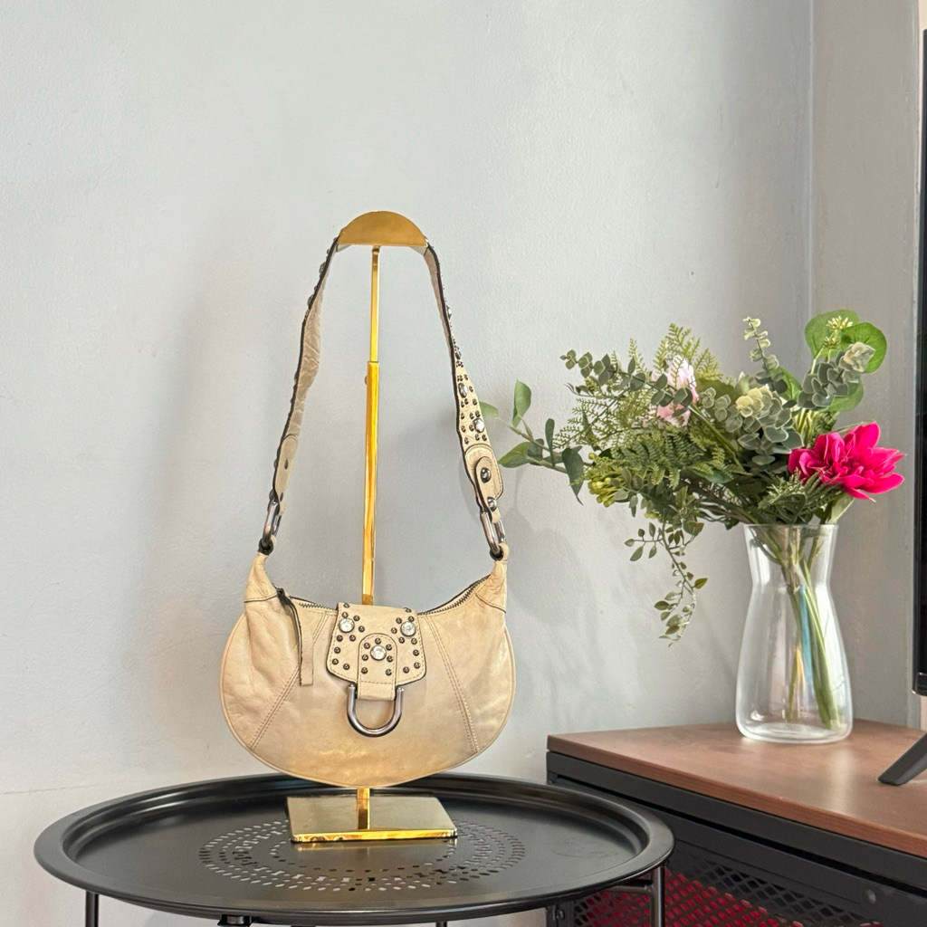 vintage guess shoulder leather bag