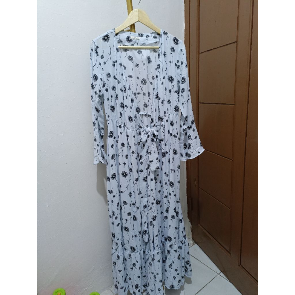 outer sifon motif