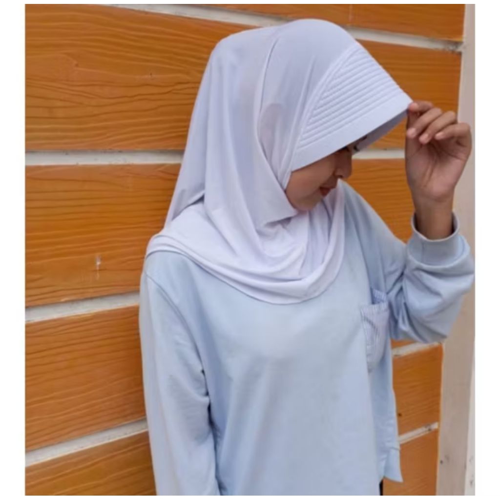 BERGO SPORT UKURAN M / BERGO SPORTY SEKOLAH/UKURAN M