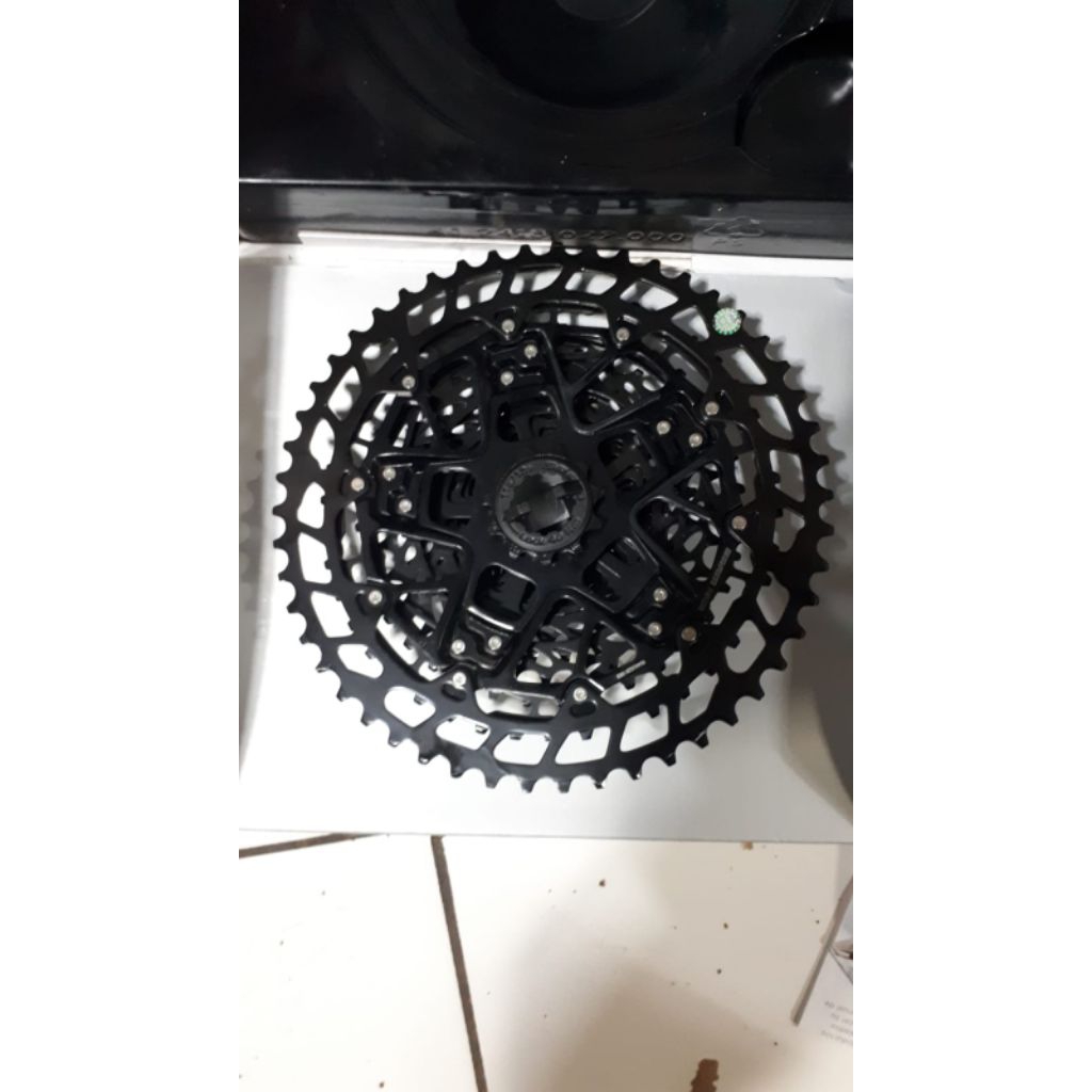 groupset  sram GX lunar DUB