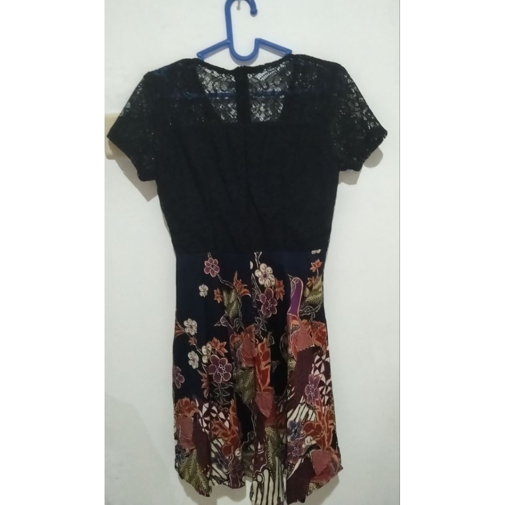 dres batik biru dongker