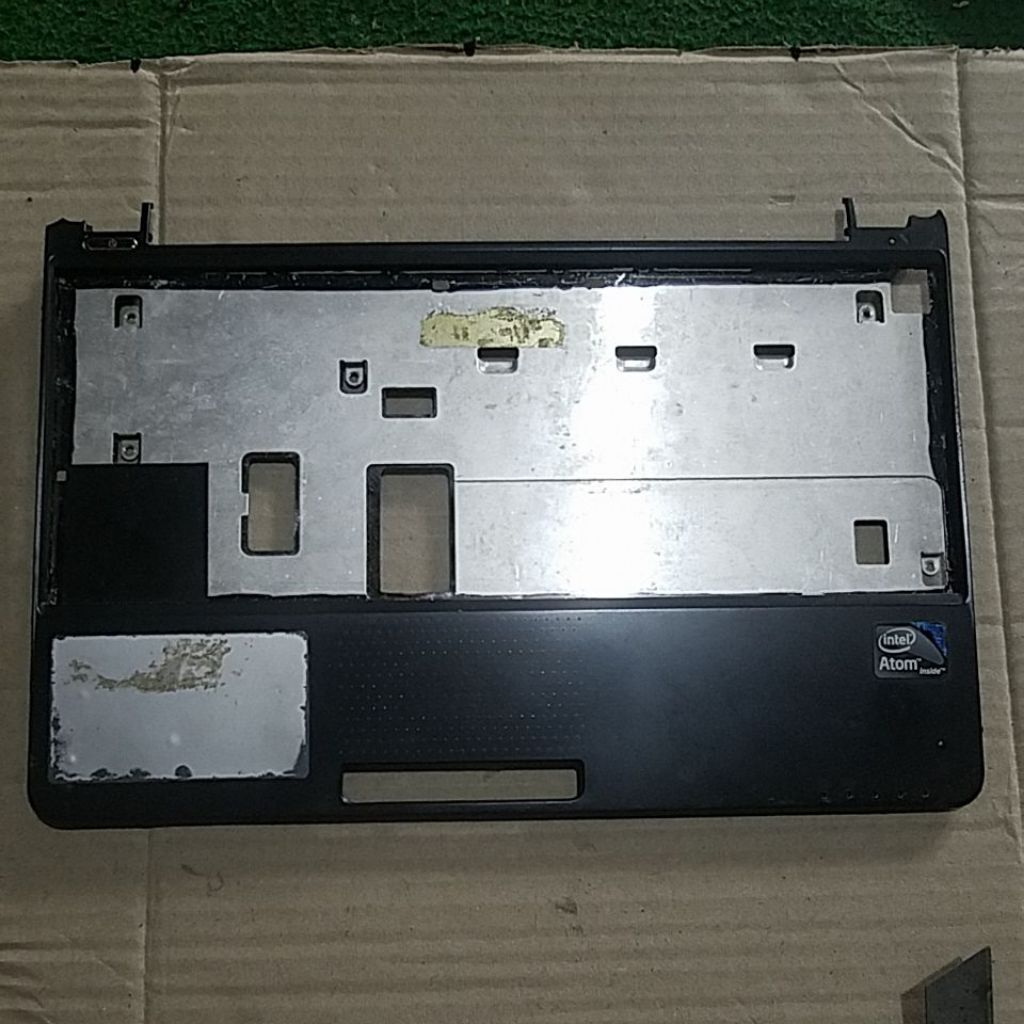 kesing casing frame palmrest palmest keyboard advan vanbook p1-n45116 original