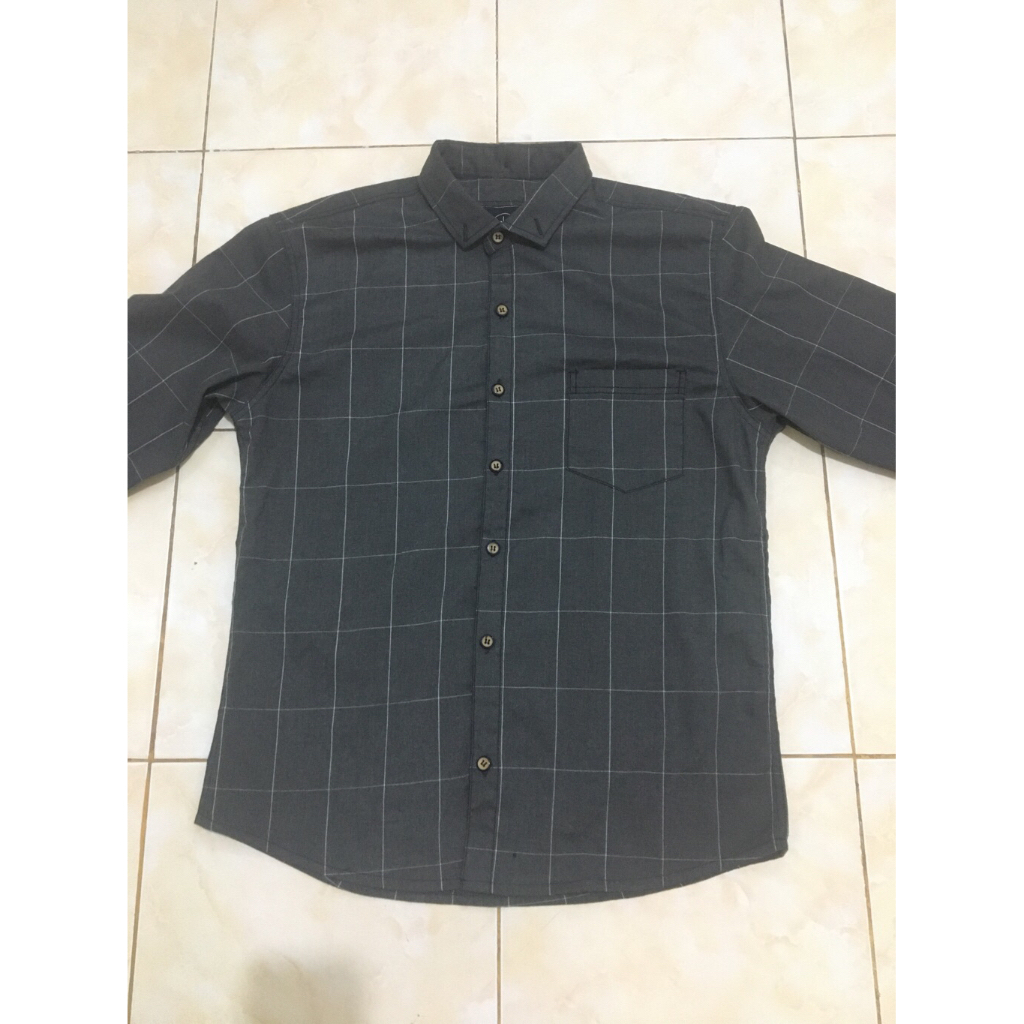 Kemeja Pria Brand Benn Beckman