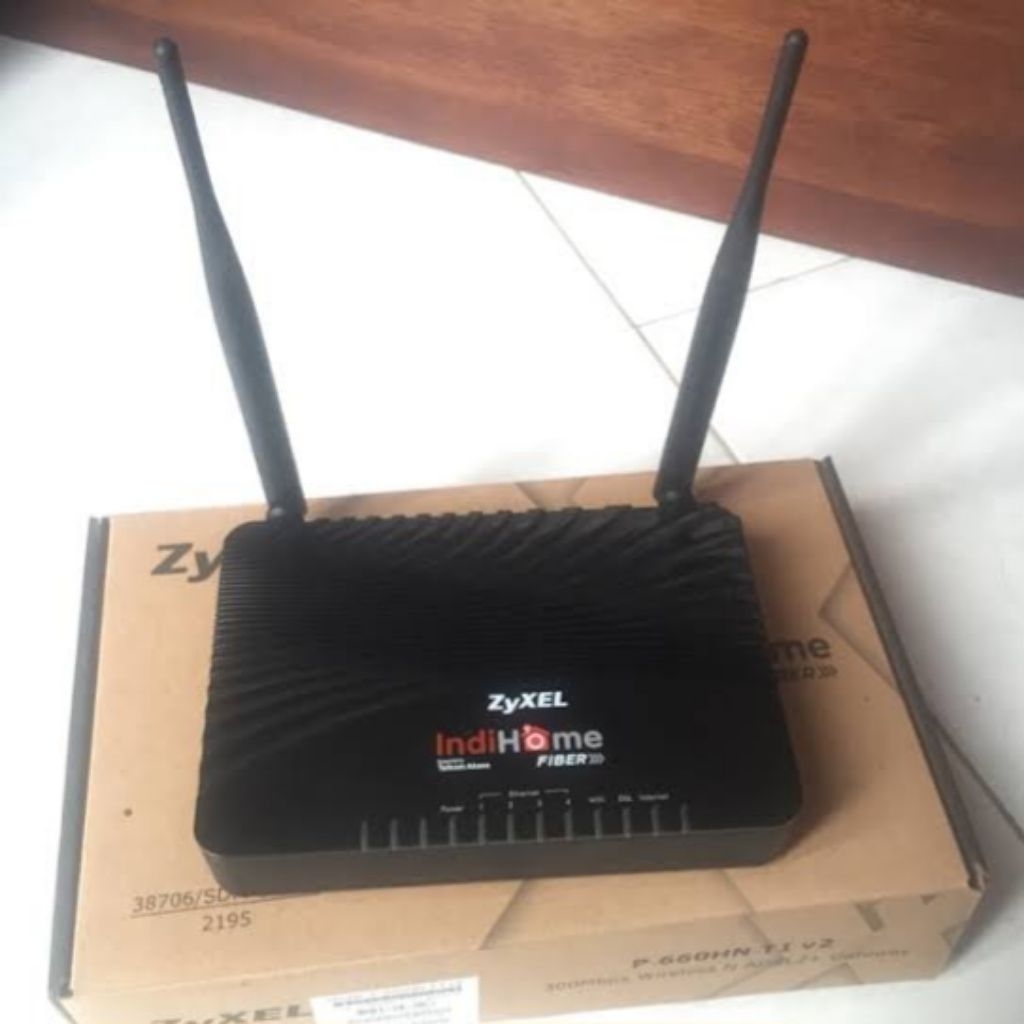 Router ZyXEL, Adaptor, Lan, ADSL Splitter, Lengkap Siap Pakai