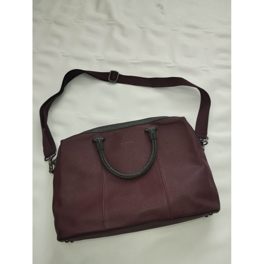 tas selempang mantul ted baker