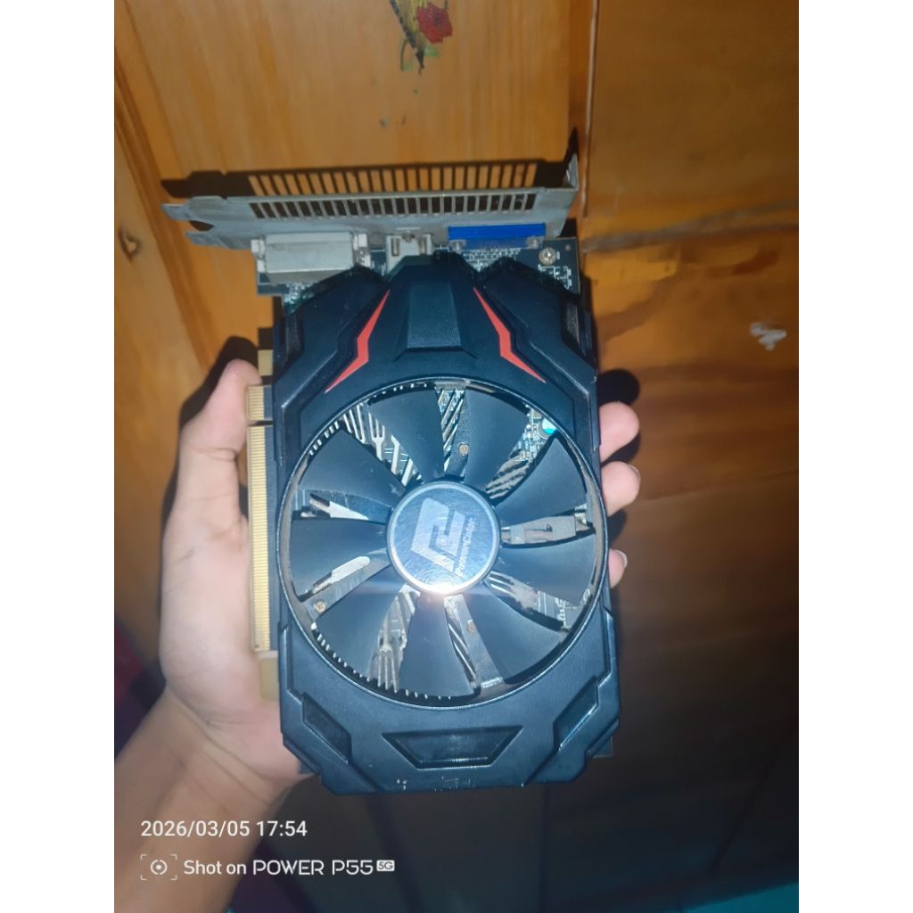 AMD RADEON R7 240 1gb gddr5 oc second normal