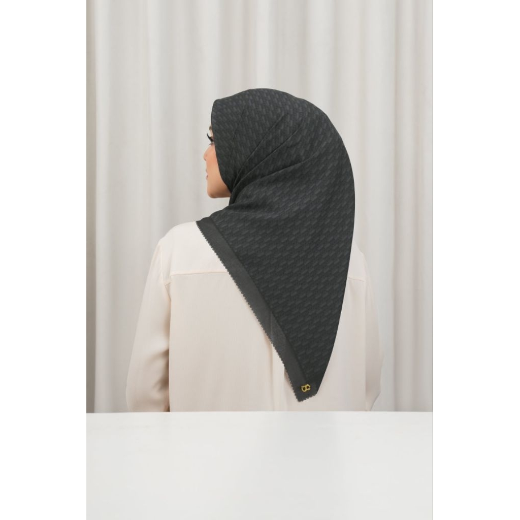 Buttonscarves - Leena Monogram Square