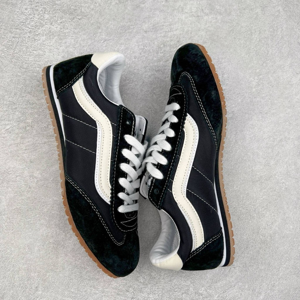 Vans super lowpro black white (Resmi PT NAVYA)