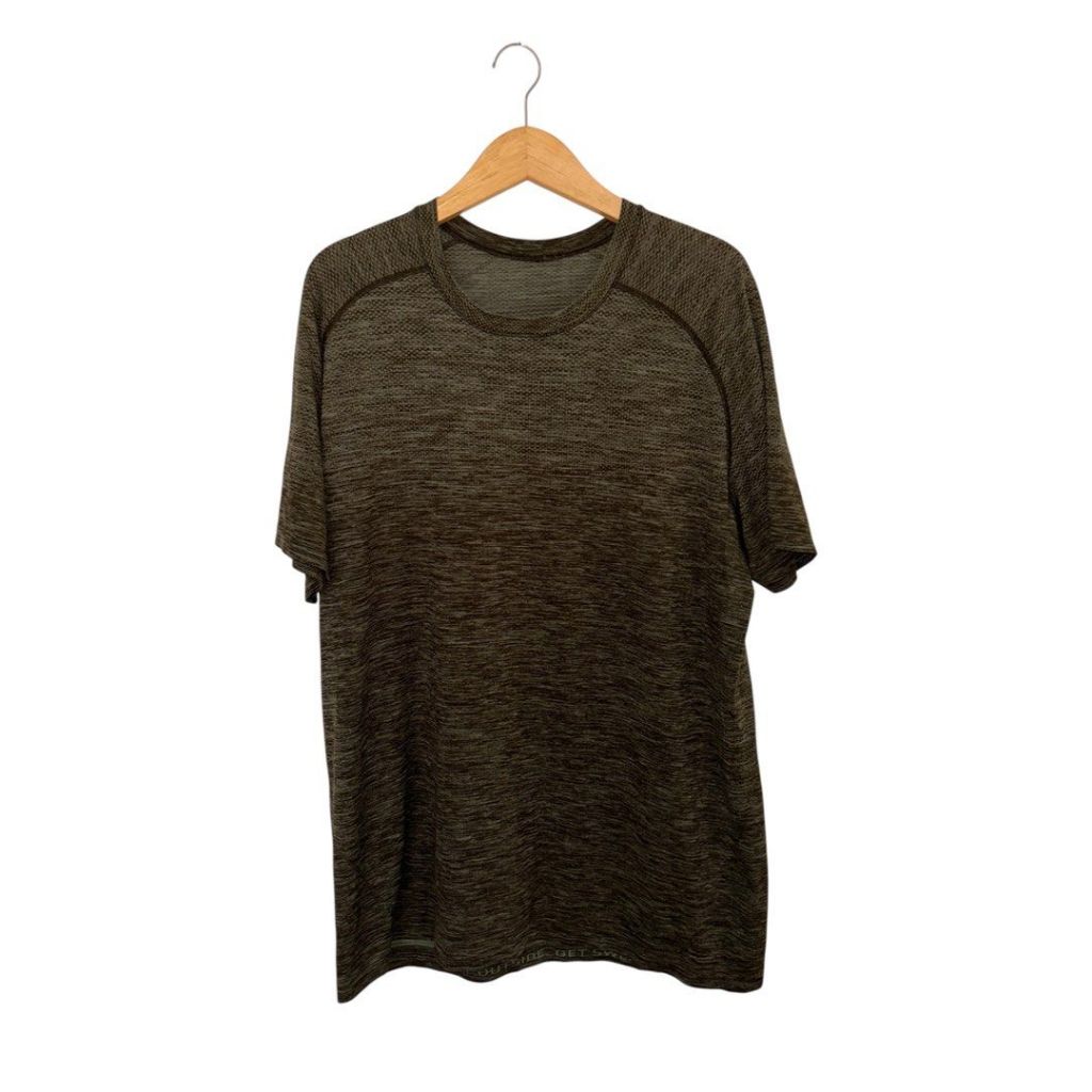 Lululemon Time to Get Dirty Mens T Shirt Dark Grey
