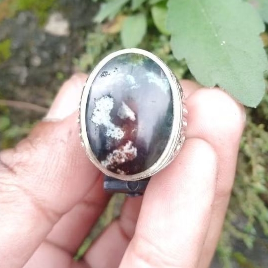 Cincin batu akik Nagasui