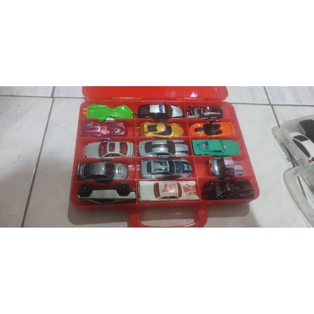 hotwheels 15 pcs bonus koper case