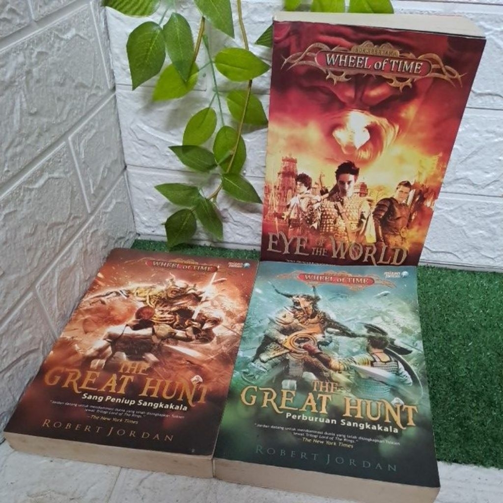 NOVEL EYE OF THE WORLD / THE GREAT HUNT / THE GREAT HUNT BY ROBERT JORDAN