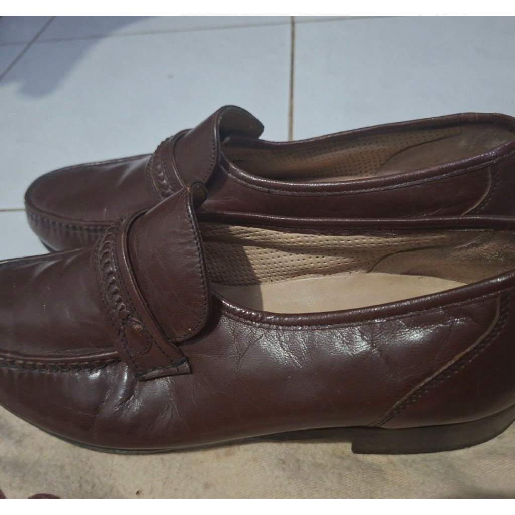sepatu kulit vintage coklat 44 norwood