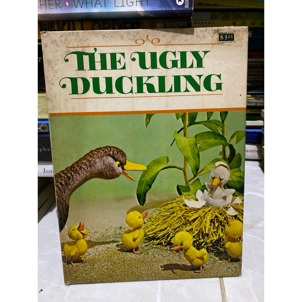 CERITA ANAK THE UGLY DUCKLING BAHASA INGGRIS