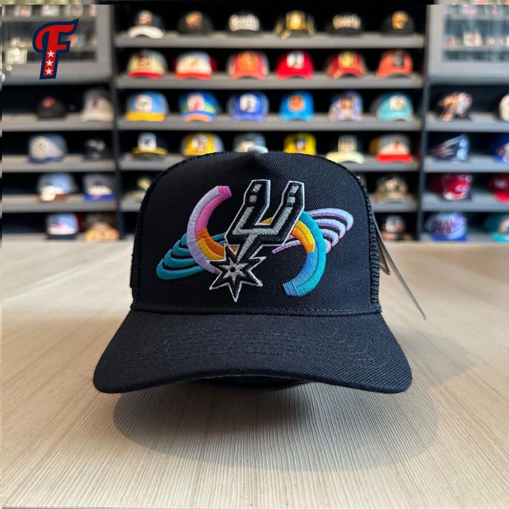 Topi Pro Standard NBA San Antonio Spurs Black Trucker Hat Original