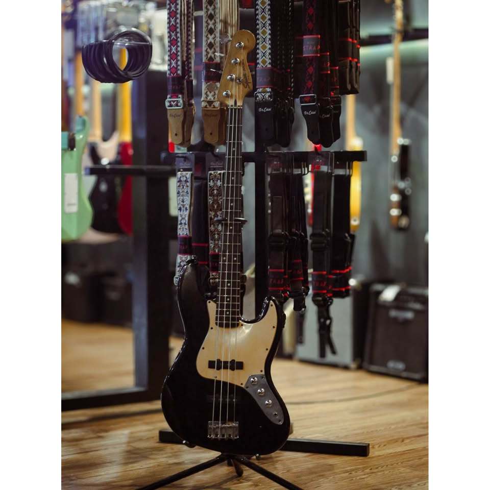 Squier Jazz Bass Standard 2010 Made in Indonesia