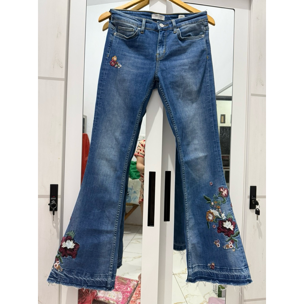 preloved zara jeans bordir size 36