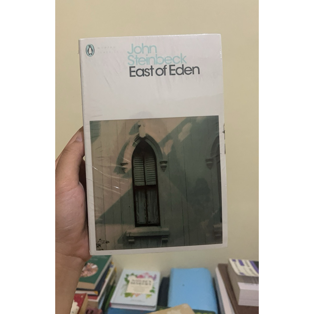 BUKU : (new) EAST OF EDEN - JOHN STEINBECK penguin modern classics