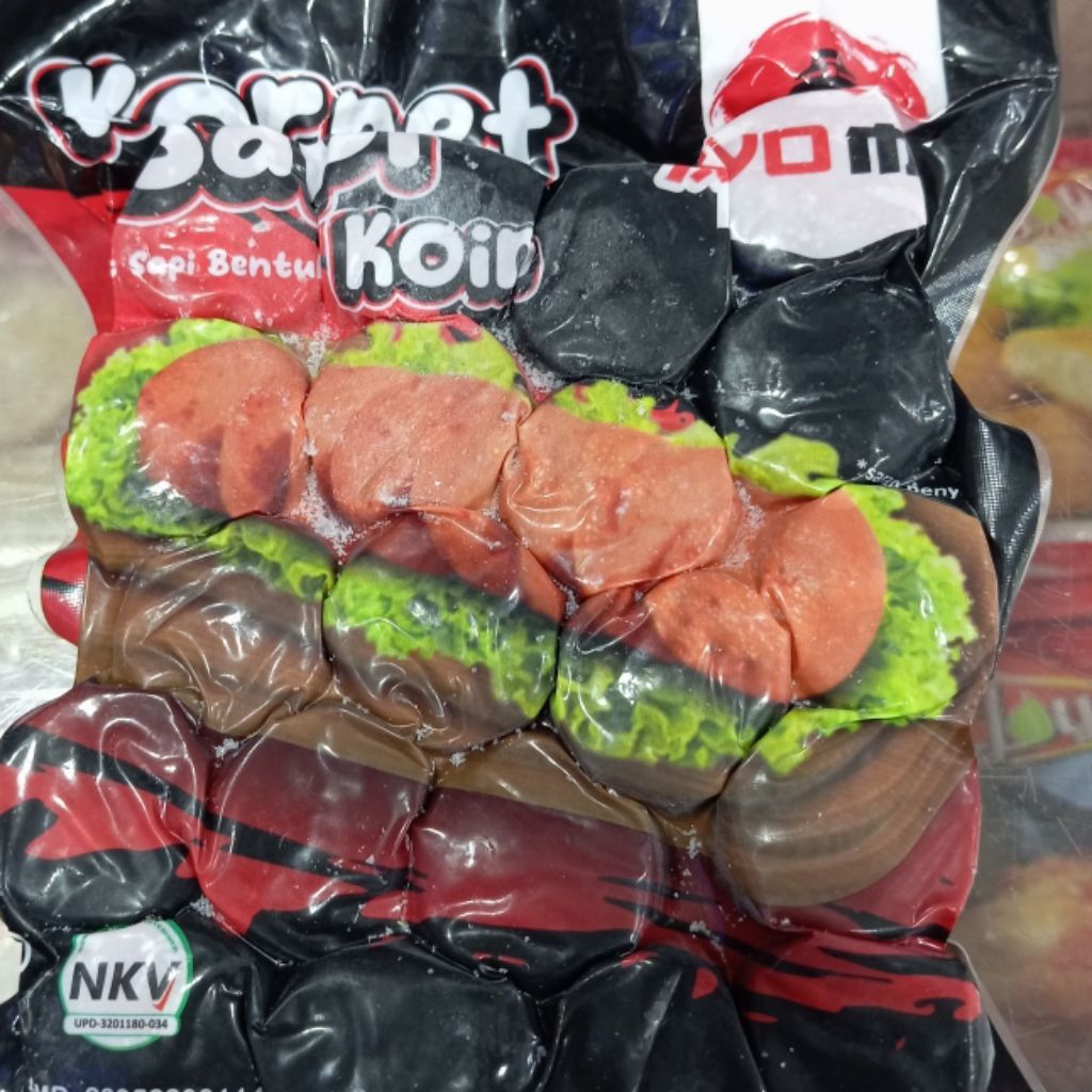 Ayoma Kornet Sapi Bentuk Kotak