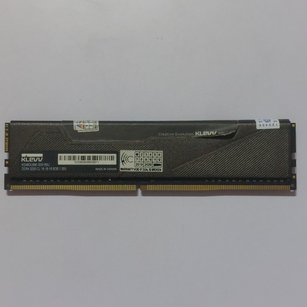 Ram PC GAMING DDR4 8 GB PC3200 KLEVV