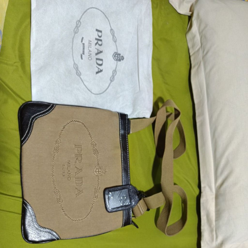 prada Sling bag original
