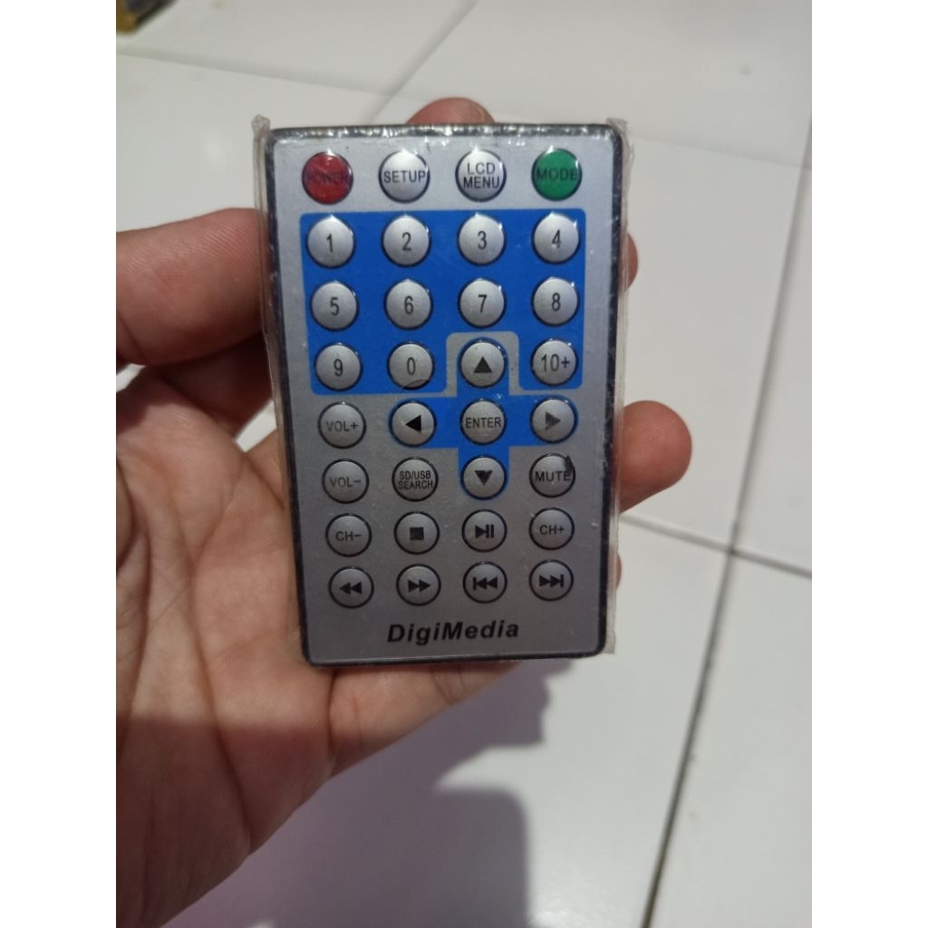 Remote DVD portable DIGIMEDIA