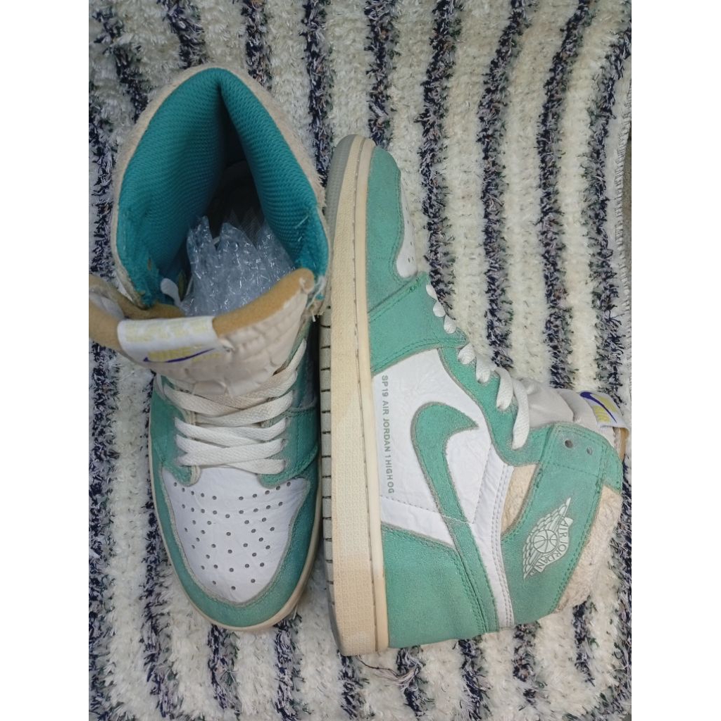 sepatu second branded aj1