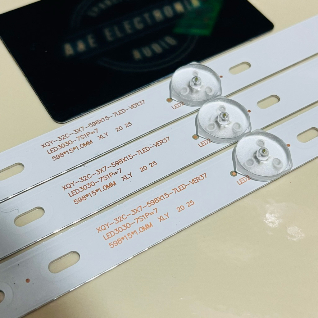 Lampu LED Backlight TV  Universal 7Kancing 3Volt 59cm / 7K 3V Almunium