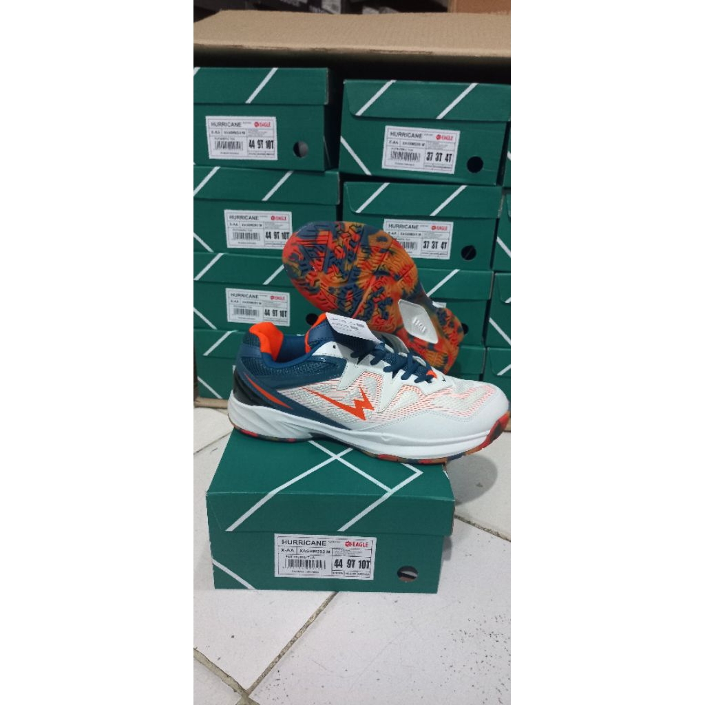 Promo Terbaru Sepatu Eagle Original.Sepatu Tenis Lapangan Sepatu Olahraga