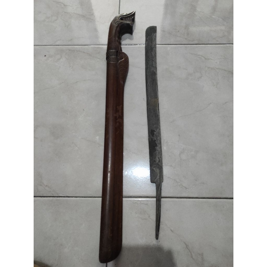 Pusaka pedang Sanibin