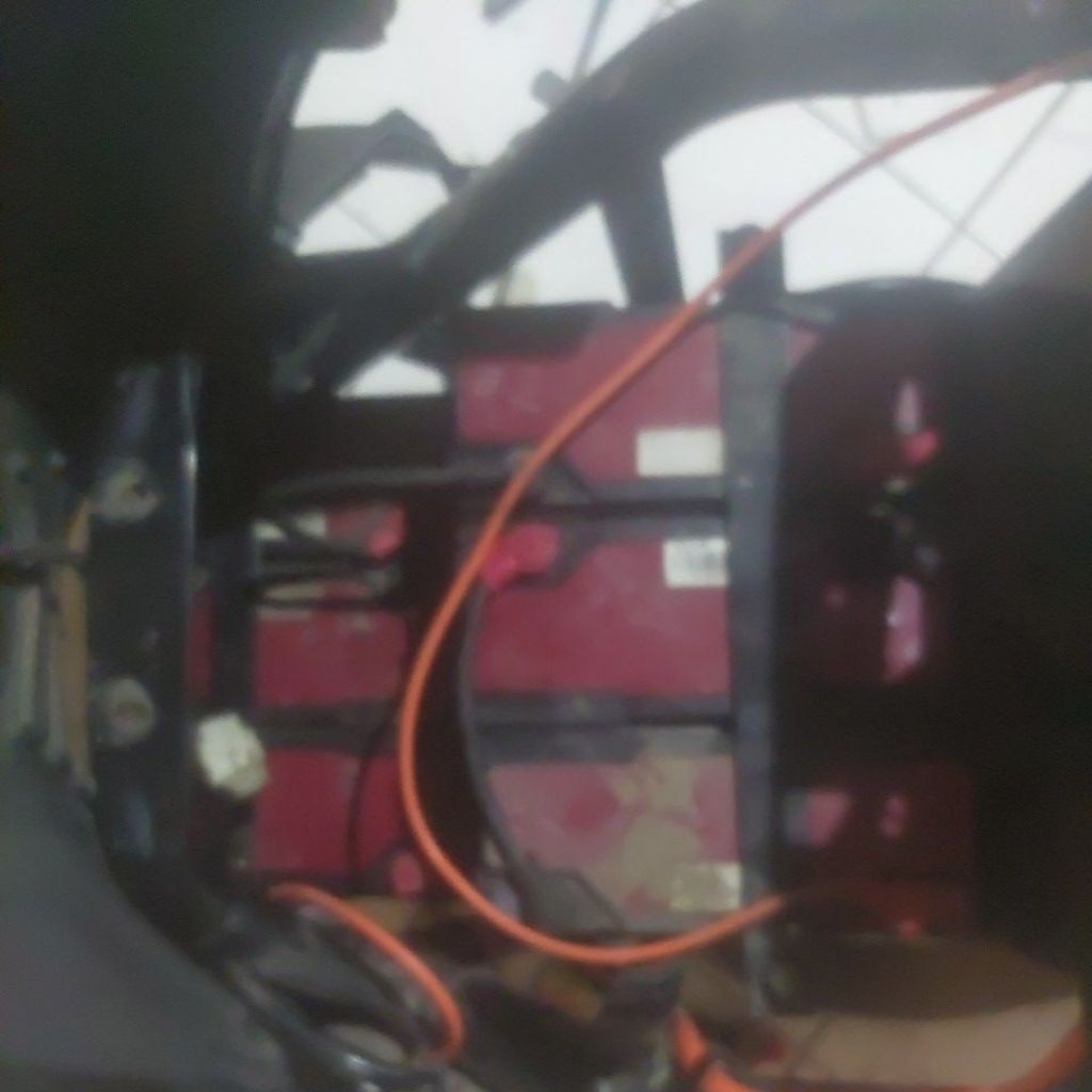 aki motor listrik viar ev1