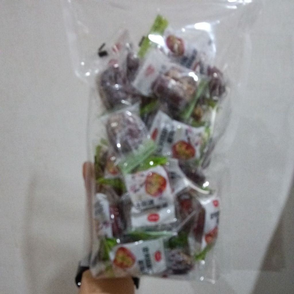 Angco walnut jujube red dates kismis