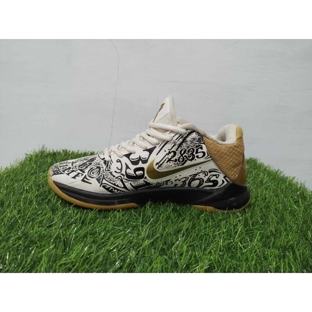 Nike Kobe 5 Proto Big Stage/Parade Size 41